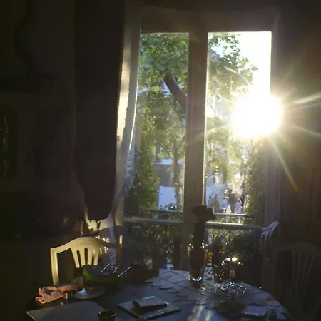 Tour Montparnasse Bed & Breakfast Parijs